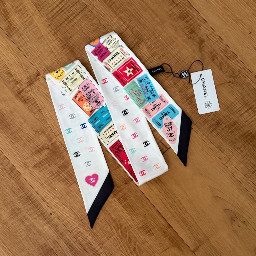 CC Monogram Designer Twilly Scarf Stole BNWT 100% Silk